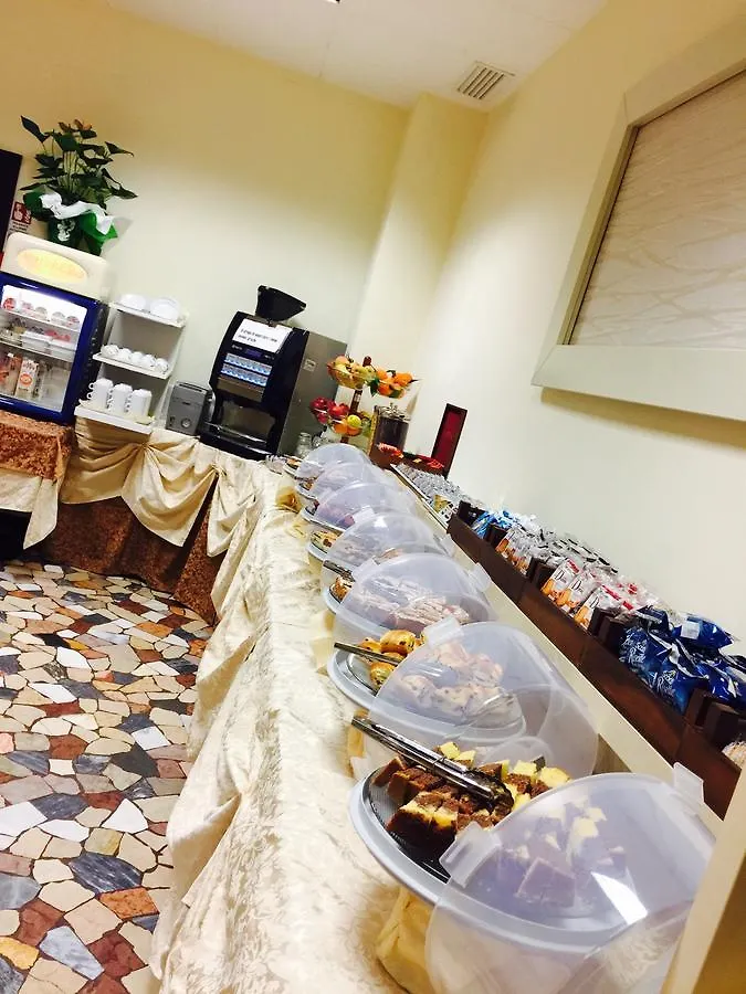 Hotel Sombrero ريميني 3*,  إيطاليا